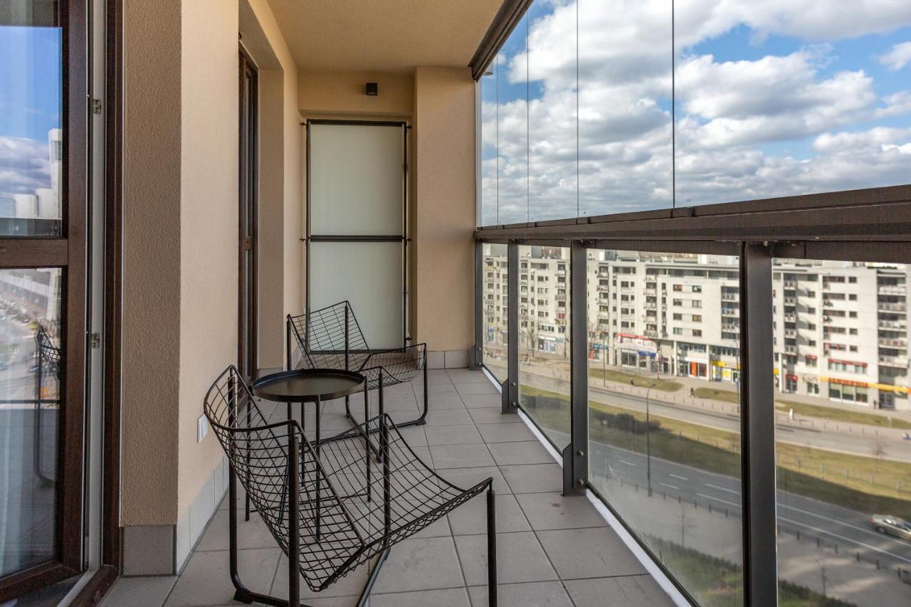 Apartments Rondo Wiatraczna By Noclegi Renters Varsó Kültér fotó