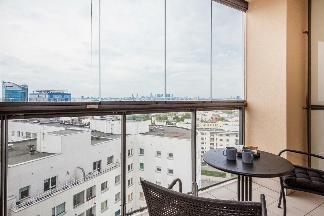 Apartments Rondo Wiatraczna By Noclegi Renters Varsó Kültér fotó