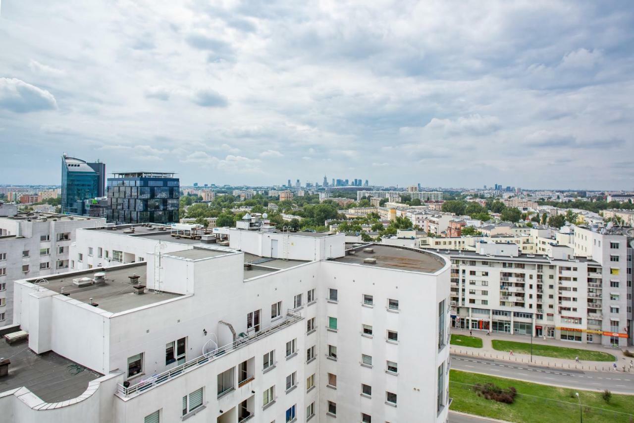 Apartments Rondo Wiatraczna By Noclegi Renters Varsó Kültér fotó
